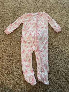 Baby Girls Pink Bow Print Footed One-Piece Pajamas